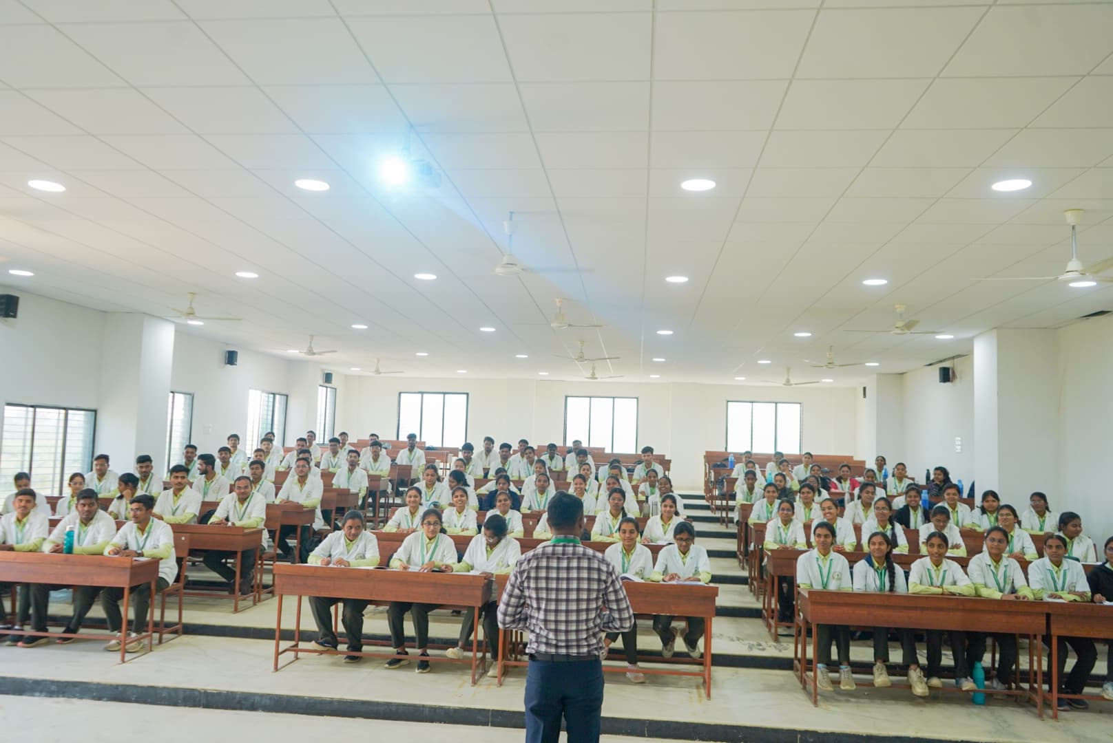 Bhojrajji Bhondekar Ayurvedic Mahavidyalaya